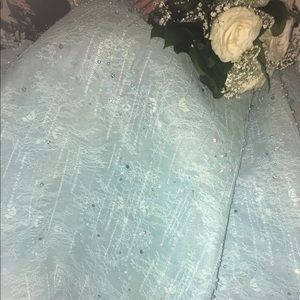 Meet your Posher, Enas